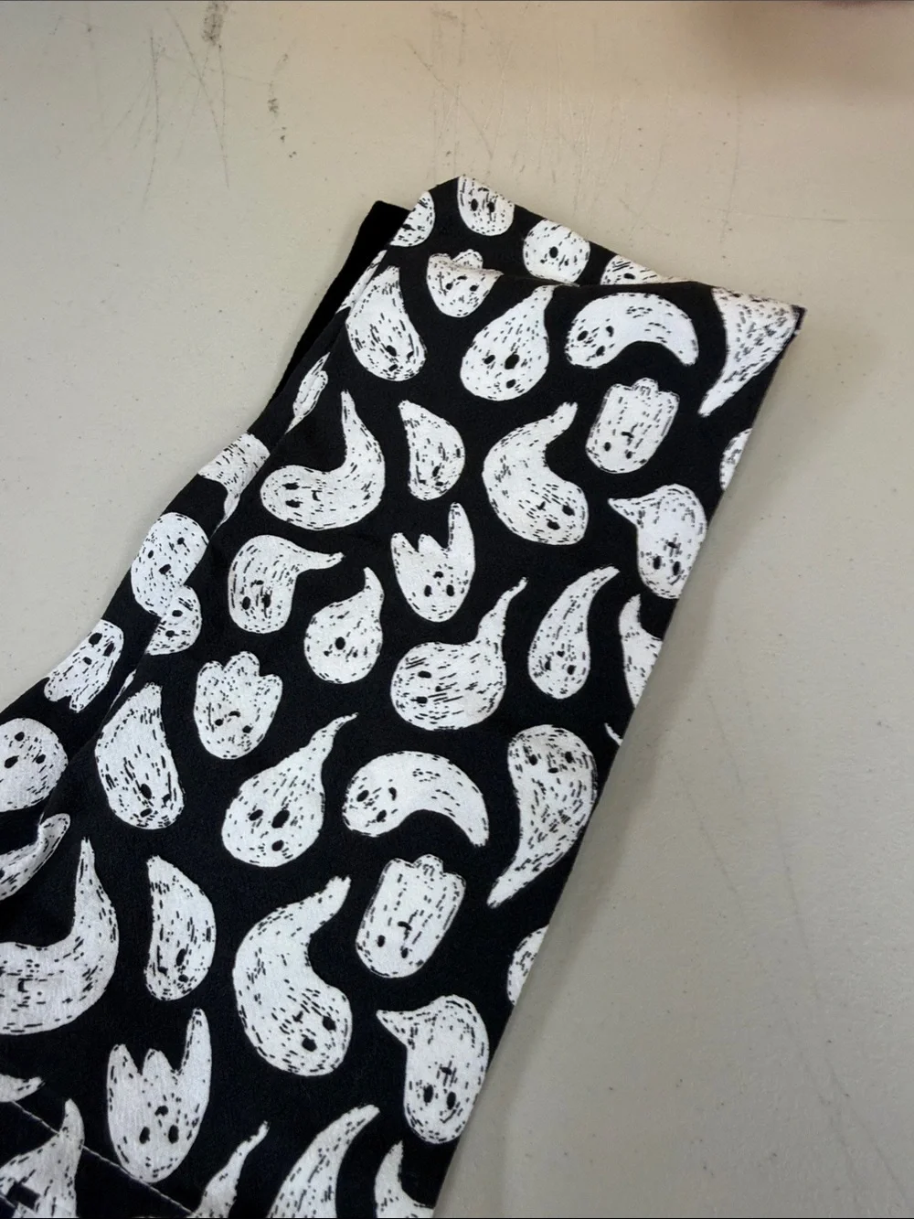 Halloween Ghost 'Boo!' Towels - Black & White 2 pieces kitchen decor embroidered